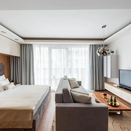 Luxury & Air-Conditioned Osko Apartment Near The City Center Prague Exterior photo