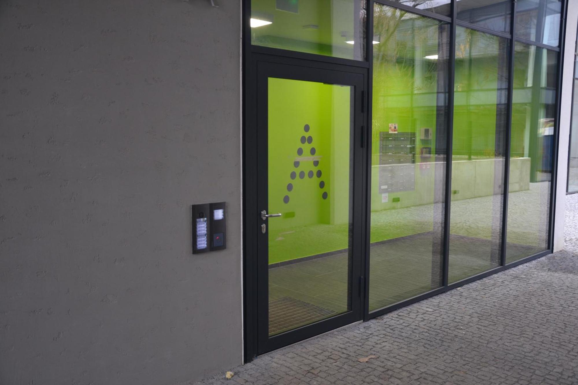 Luxury & Air-conditioned Osko Near The Center Apartament *